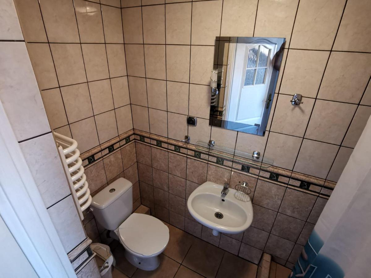 Pokoje Goscinne U Aleksandry Hel Exterior photo